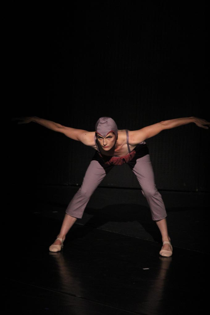 Sinoć je u Kazalištu lutaka održana druga večer Monoplay festivala sola. Publici su se predstavili Mia Zalukar sa koreografijom “Something old”, Deana Gobac sa “Sentimentalno unatrag”, te Roberta Milevoj, Ana-Maria Bogdanović i Bruno Isaković sa svojim Sinoć je u Kazalištu lutaka održana druga večer Monoplay festivala sola. Publici su se predstavili Mia Zalukar sa koreografijom “Something old”, Deana Gobac sa “Sentimentalno unatrag”, te Roberta Milevoj, Ana-Maria Bogdanović i Bruno Isaković sa svojim