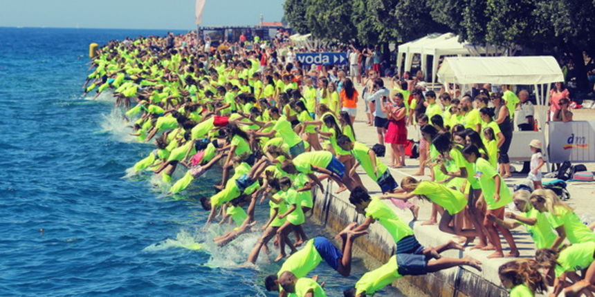 10. dm Millennium Jump