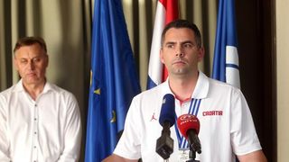 06.07.2015., Zagreb – Svecani docek kosarkasa do 19 godina koji su na svjetskom prvenstvu u Grckoj osvojili srebrnu medalju. Photo: Goran Stanzl/PIXSELL