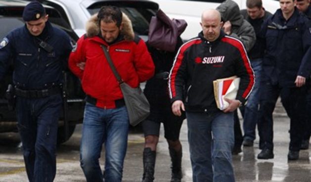 Privođenje dilera u Splitu (Foto: Tportal.hr)