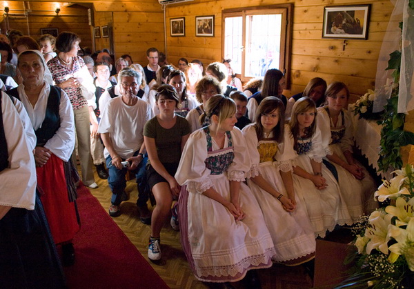 Privlaka: Procesija i Sveta misa, 13. lipnja 2009. Privlaka: Procesija i Sveta misa, 13. lipnja 2009.
