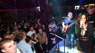 Nives Celzijus proslavila je svoj 33. rodjendan nastupom u klubu Bunga bunga. Photo: Borna Filic/PIXSELL Nives Celzijus proslavila je svoj 33. rodjendan nastupom u klubu Bunga bunga. Photo: Borna Filic/PIXSELL