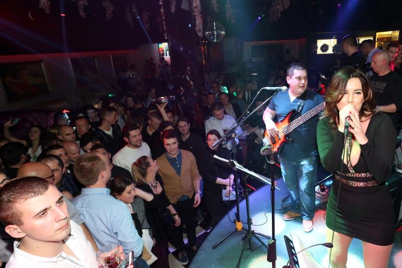 Nives Celzijus proslavila je svoj 33. rodjendan nastupom u klubu Bunga bunga. Photo: Borna Filic/PIXSELL Nives Celzijus proslavila je svoj 33. rodjendan nastupom u klubu Bunga bunga. Photo: Borna Filic/PIXSELL