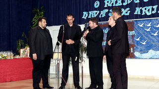 OŠ Smiljevac: Obilježena 50. godina Deklaracije o nazivu i položaju hrvatskoga jezika OŠ Smiljevac: Obilježena 50. godina Deklaracije o nazivu i položaju hrvatskoga jezika