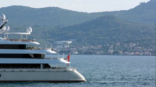 Superjahta “Eminence” u zadarskoj luci Superjahta “Eminence” u zadarskoj luci