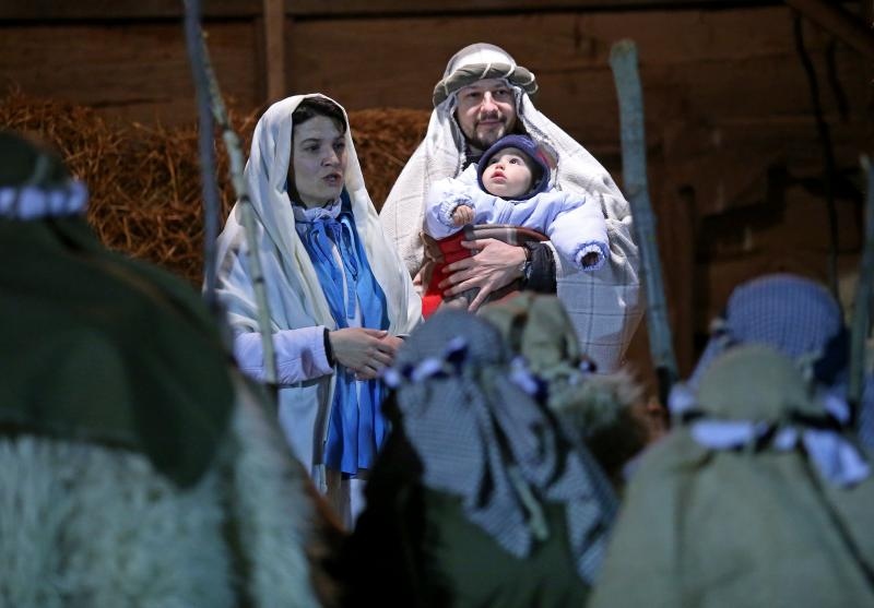 Zagreb – Zupa bl. Ivana Merza u sklopu zivih jaslica na krizanju Zagrebacke avenije i Zagrebacke ulice organizirala je “Rodjenje Bozica u Spanskom”, scenski prikaz Isusova rodjenja. Photo: Igor Kralj/PIXSELL