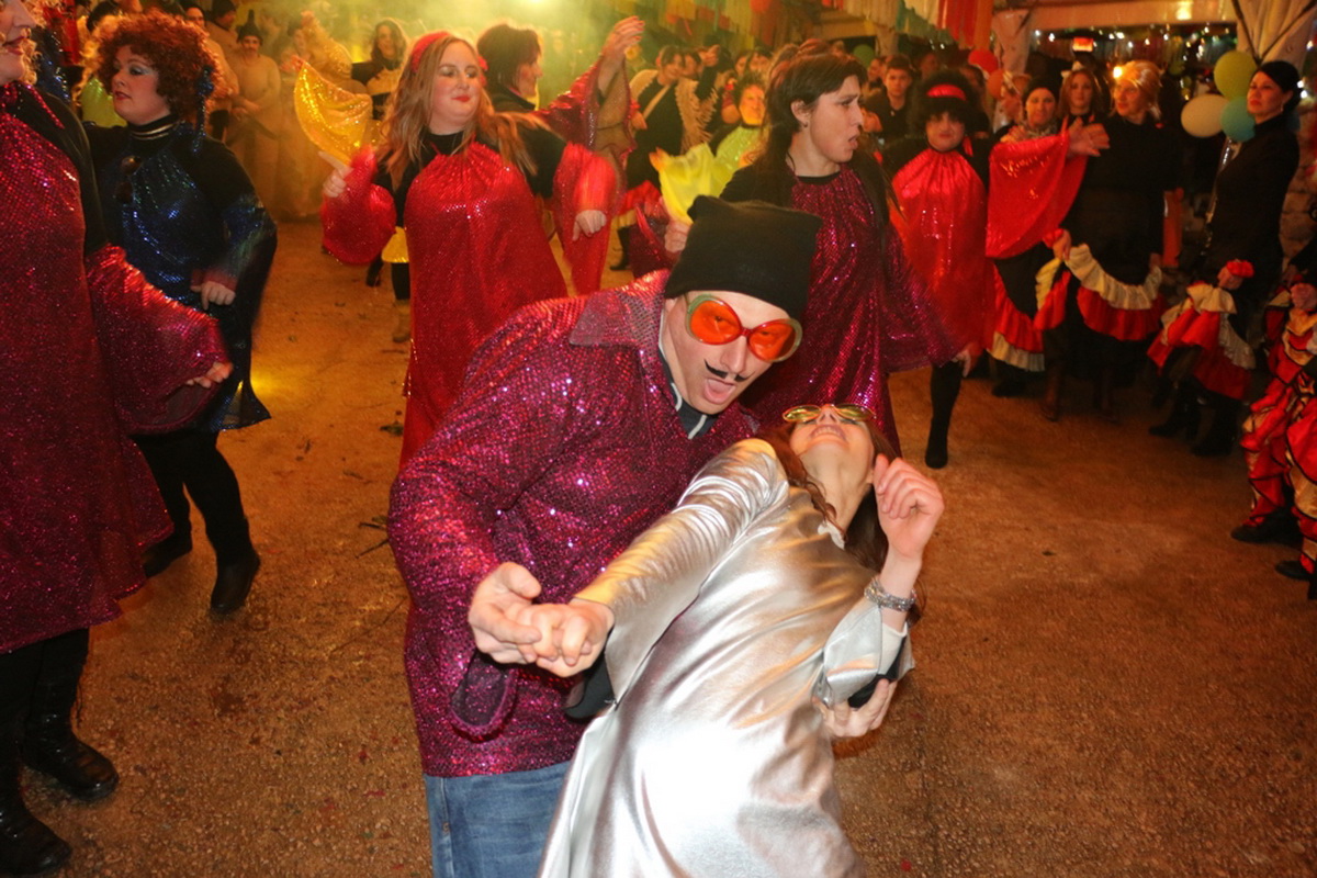 Virske maškare 2018: Defile maškaranih skupina i fešta uz “Koktelse”