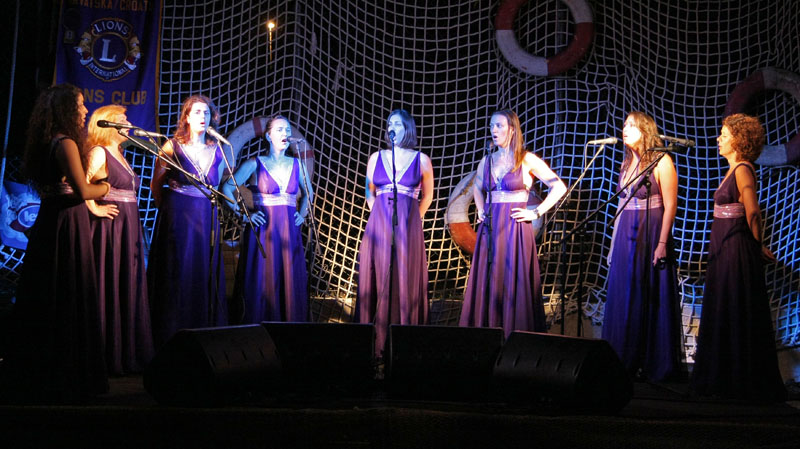 Humanitarni koncert za djecu Dikla