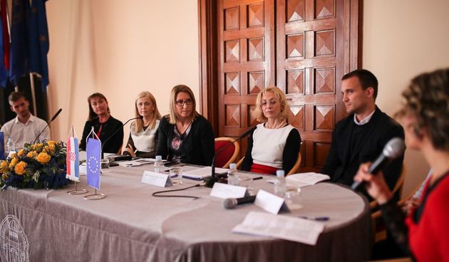 Okrugli stol, gost Ivana Maletić