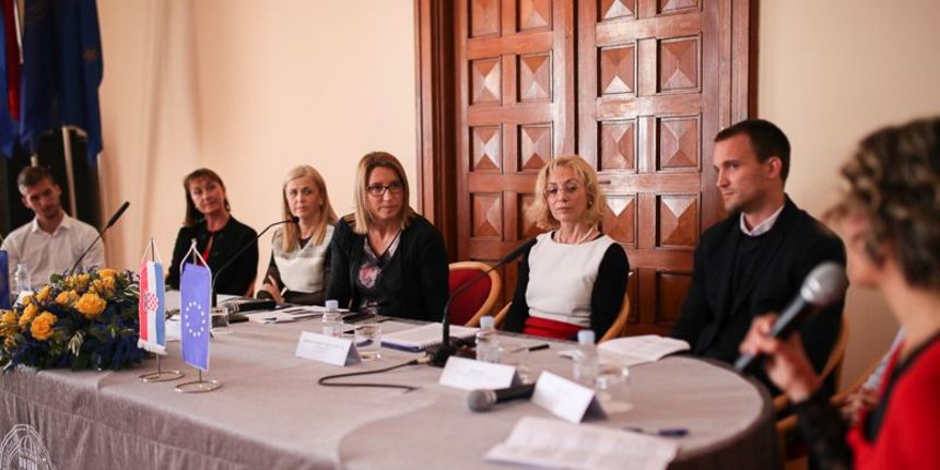 Okrugli stol, gost Ivana Maletić