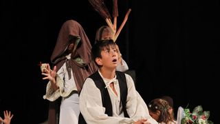 Diklo: “Šuma Striborova” u izvedbi kazališne radionice Donatolina, foto: Iva Perinčić Diklo: “Šuma Striborova” u izvedbi kazališne radionice Donatolina, foto: Iva Perinčić