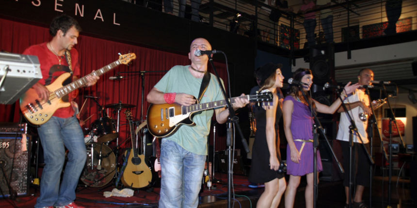 Image 1179637 (auto) Image 1179637 (auto)