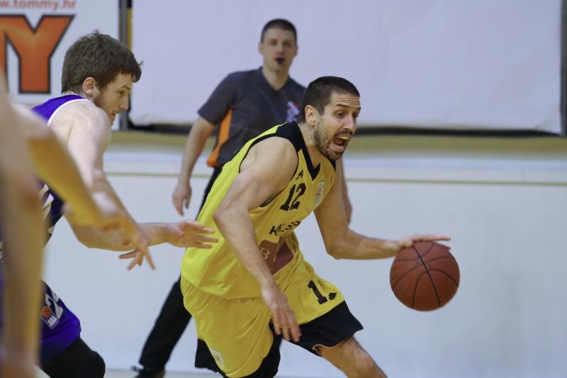 Dvorana Gripe, Split – 4. kolo A1 Lige za prvaka, KK Split – KK Zadar 70-98. Photo: Ivo Cagalj/PIXSELL Dvorana Gripe, Split – 4. kolo A1 Lige za prvaka, KK Split – KK Zadar 70-98. Photo: Ivo Cagalj/PIXSELL