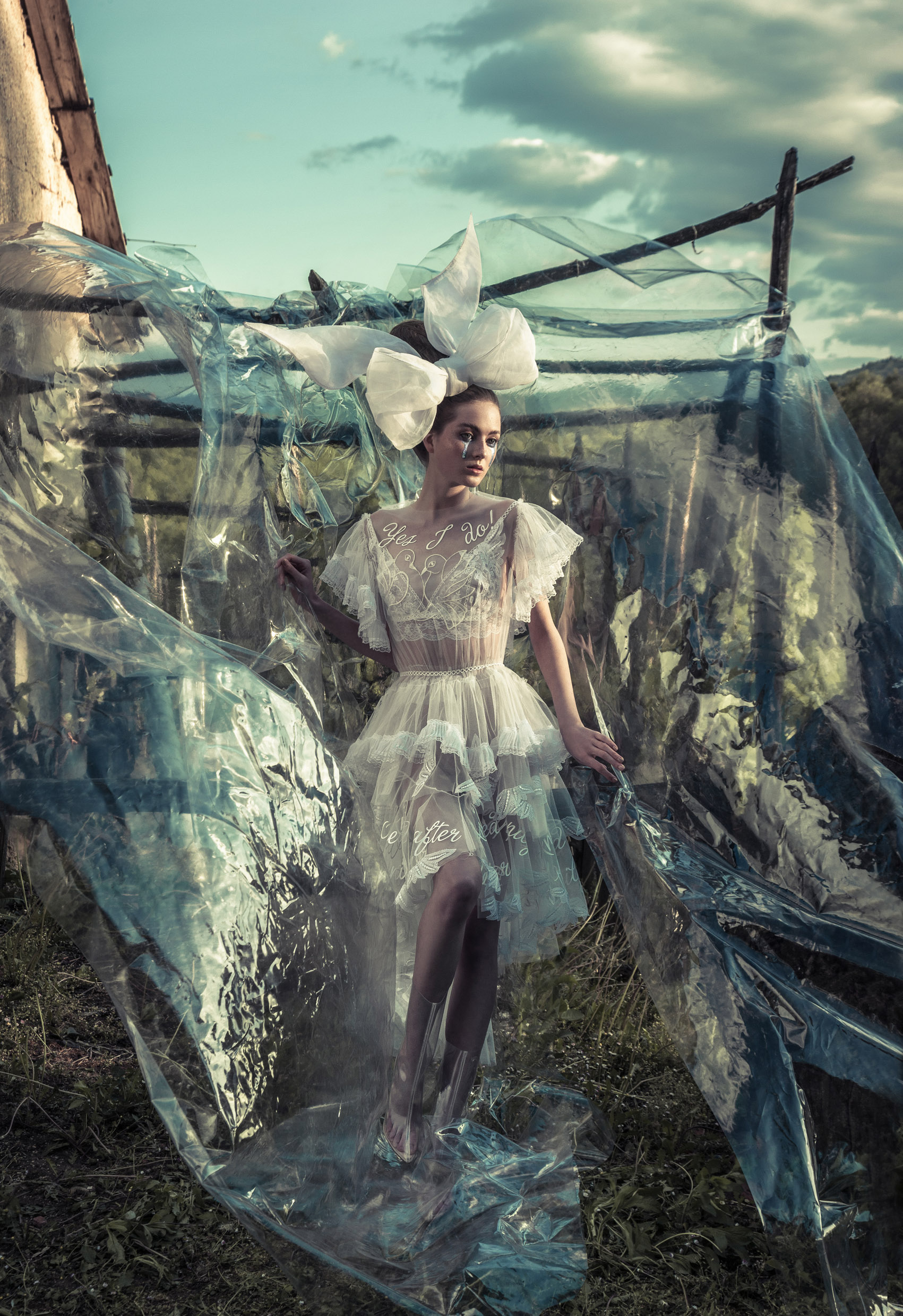 “Out of space”: Boudoir modna priča “Out of space”: Boudoir modna priča