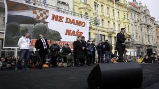 Zadarski branitelji na prosvjedu u Zagrebu 26. veljace 2011, Foto: Leo Banic Zadarski branitelji na prosvjedu u Zagrebu 26. veljace 2011, Foto: Leo Banic