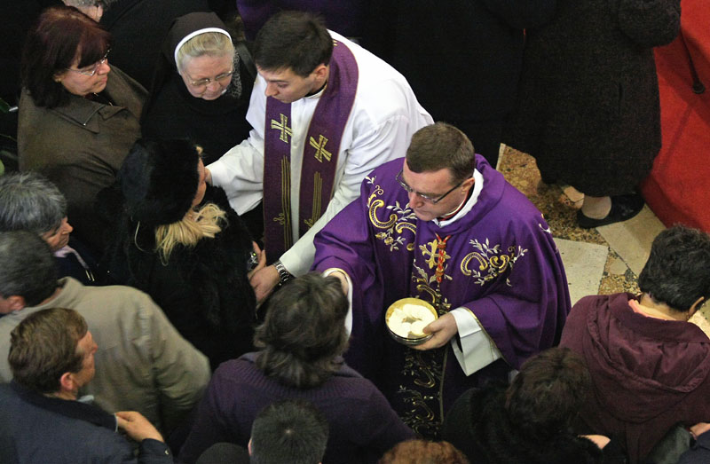 Posljednji ispraćaj nadbiskupa Ivana Prenđe (foto: Marin Gospić)