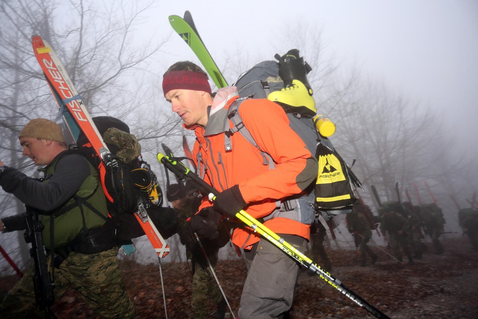 Ivica Kostelić s pripadnicima ZSS i SOD krenuo na osmodnevnu ekspediciju po Velebitu Ivica Kostelić s pripadnicima ZSS i SOD krenuo na osmodnevnu ekspediciju po Velebitu