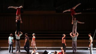 Zagreb, KD Vatroslav Lisinski – Predstava Le Grand C slavne francuske cirkuske skupine Compagnie XY. Zagreb, KD Vatroslav Lisinski – Predstava Le Grand C slavne francuske cirkuske skupine Compagnie XY.