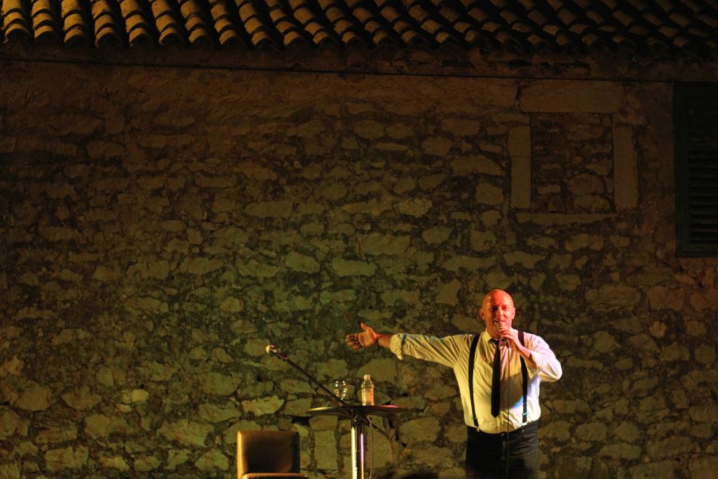 Željko Pervan i društvo nasmijali Bibinjce do suza