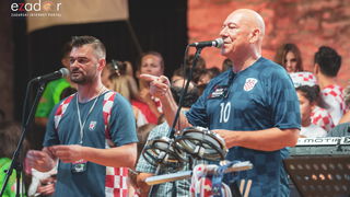 Zadar priredio čudesan doček svojim Vatrenim herojima (1)