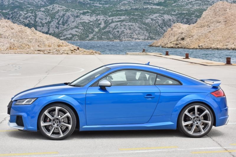 Jeremy Clarkson i Richard Hammond snimali u pritaništu Žigljen na Pagu