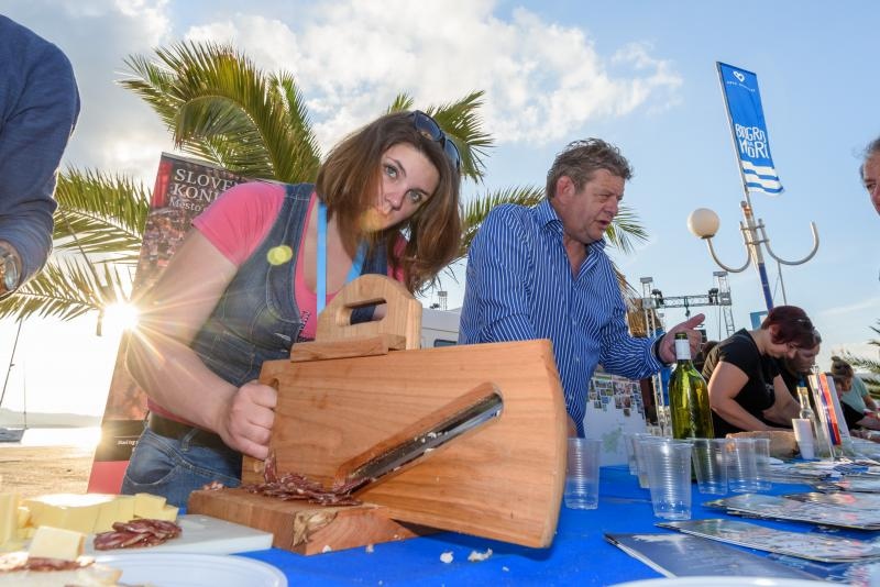 Svečano otvoren 11. biogradski Gastro stol. Photo. Dino Stanin/PIXSELL Svečano otvoren 11. biogradski Gastro stol. Photo. Dino Stanin/PIXSELL