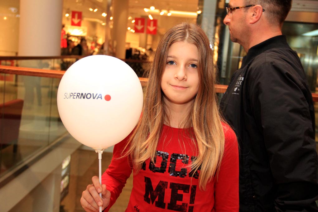 Image 685847 (auto) Image 685847 (auto)