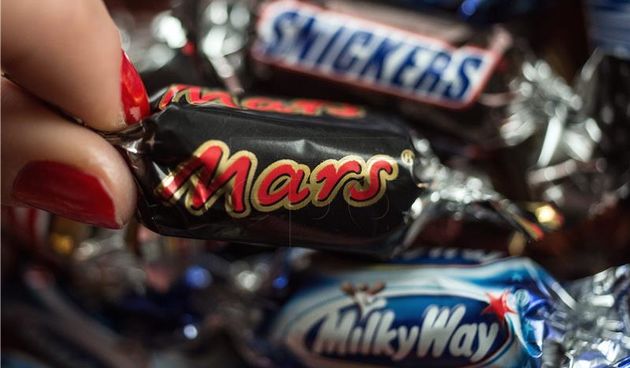 Tvrtka Mars Hrvatska povlači čokoladice “Snickers”. Foto: Hina