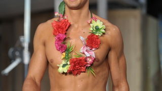 Zagreb, 050612. 
Modna kuca Goldenpoint za sezonu proljece/ljeto 2012. pripremila je zanimljivu kolekciju kupacih kostima. Dio asortimana mogli su vidjeti i zagrebcani na reviji u Gallery-u . Pedesetak modela kostima prezentirali su manekenke i manekeni n