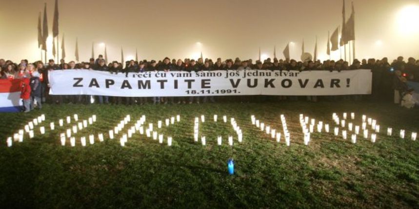 Diljem Hrvatske, upaljene svijeće iščekuju sutrašnji dan, foto: CROPIX