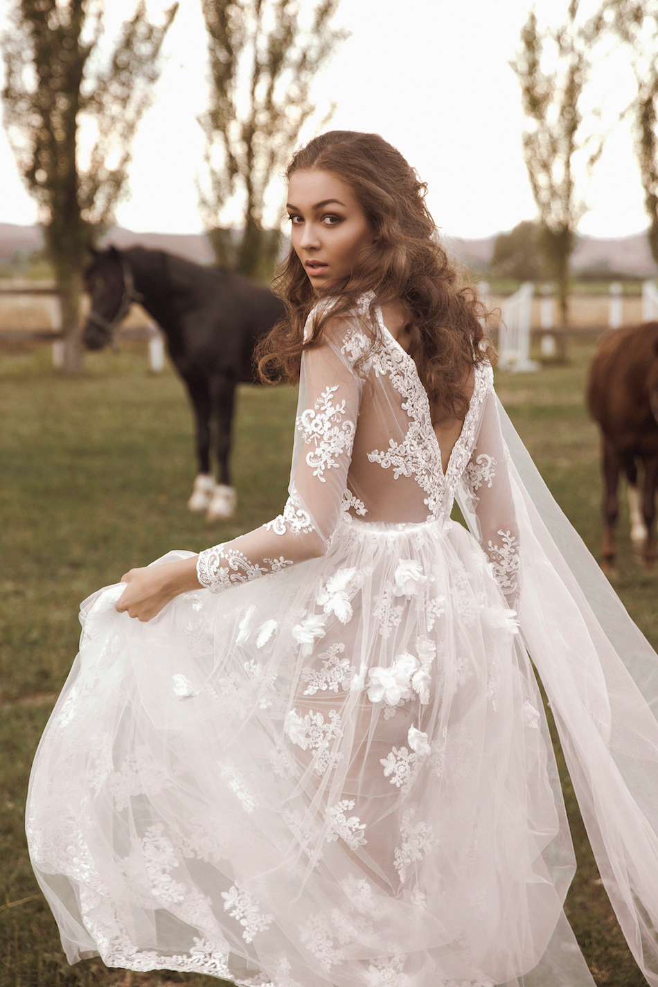 Romantika utkana u prvu kolekciju vjenčanica by Larie