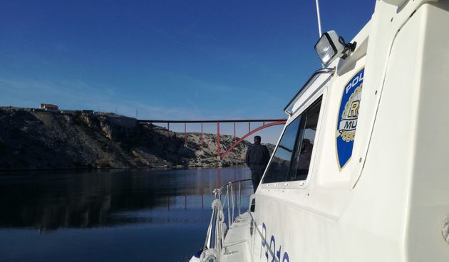 Nastavlja se potraga za nestalim pilotom kod Maslenice: pomorskoj policiji pridružio se i HGSS