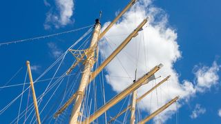 Velicanstveni jedrenjak Royal Clipper na Pozdravu suncu Velicanstveni jedrenjak Royal Clipper na Pozdravu suncu