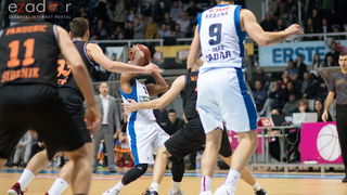 HT Premijer liga: 9. kolo: KK Zadar – GKK Šibenik 81-72. Preston Knowles