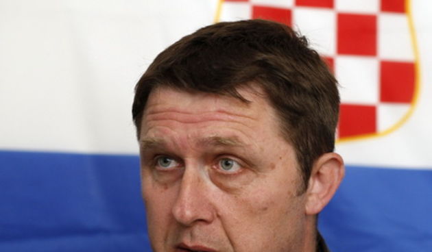 Zadar, 150411. Zadarski branitelji i celnici braniteljskih udruga presudu hrvatskim generalima u Haagu su pratiti okupljeni u prostoru HVIDRE Zadar.  Na slici Ivica Arbanas predsjednik Udruge HVIDRA Zadar. Foto: Jure Miskovic / CROPIX