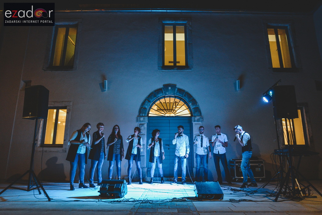 A.K.A. Crescendo @ Atrij palače Cedulin