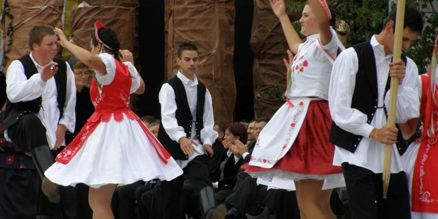 43. Vinkovačke jeseni, mimohod 43. Vinkovačke jeseni, mimohod