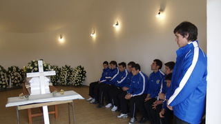 Posljednji ispracaj Hrvoja Custica, Murvica 5. travnja 2008, 12 sati Posljednji ispracaj Hrvoja Custica, Murvica 5. travnja 2008, 12 sati