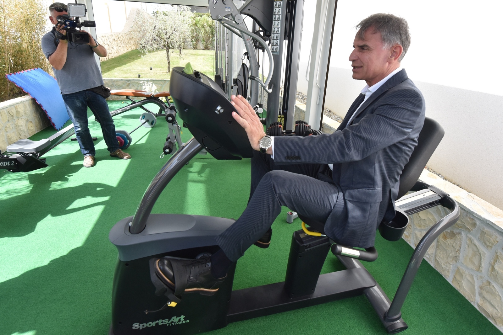 Ministar turizma Gari Cappelli obišao hotel u vlasništvu Dejana Lovrena