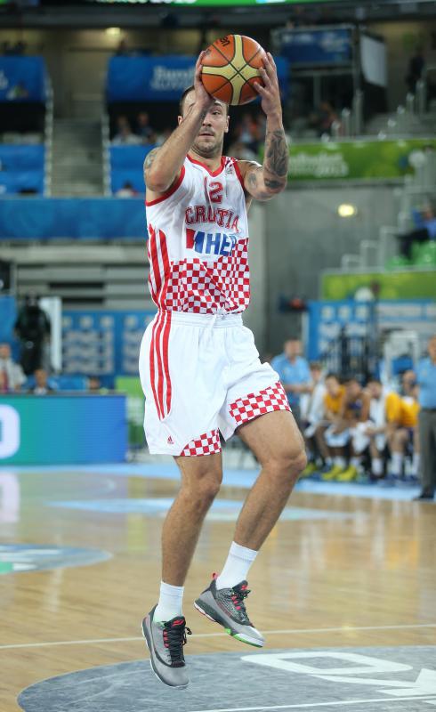 Arena Stozice, Ljubljana, Slovenija – Europsko prvenstvo u kosarci Eurobasket Slovenija 2013., cetvrtfinale, Hrvatska – Ukrajina. Krunoslav Simon. Photo: Igor Kralj/PIXSELL Arena Stozice, Ljubljana, Slovenija – Europsko prvenstvo u kosarci Eurobasket Slovenija 2013., cetvrtfinale, Hrvatska – Ukrajina. Krunoslav Simon. Photo: Igor Kralj/PIXSELL