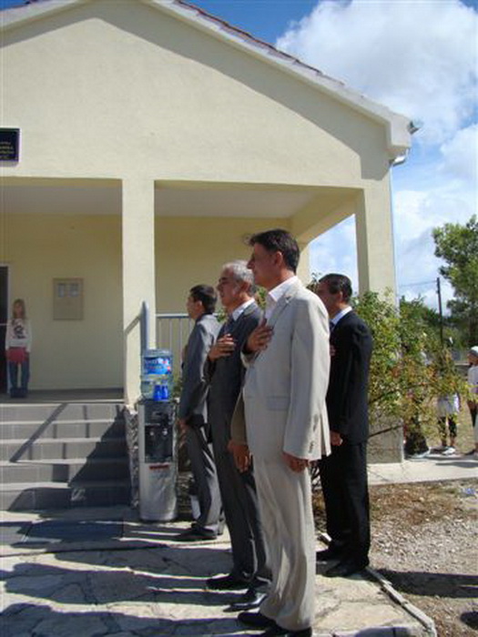 Svecano otvorenje obnovljenih podrucnih skola u Rastevicu i Bukovicu Svecano otvorenje obnovljenih podrucnih skola u Rastevicu i Bukovicu