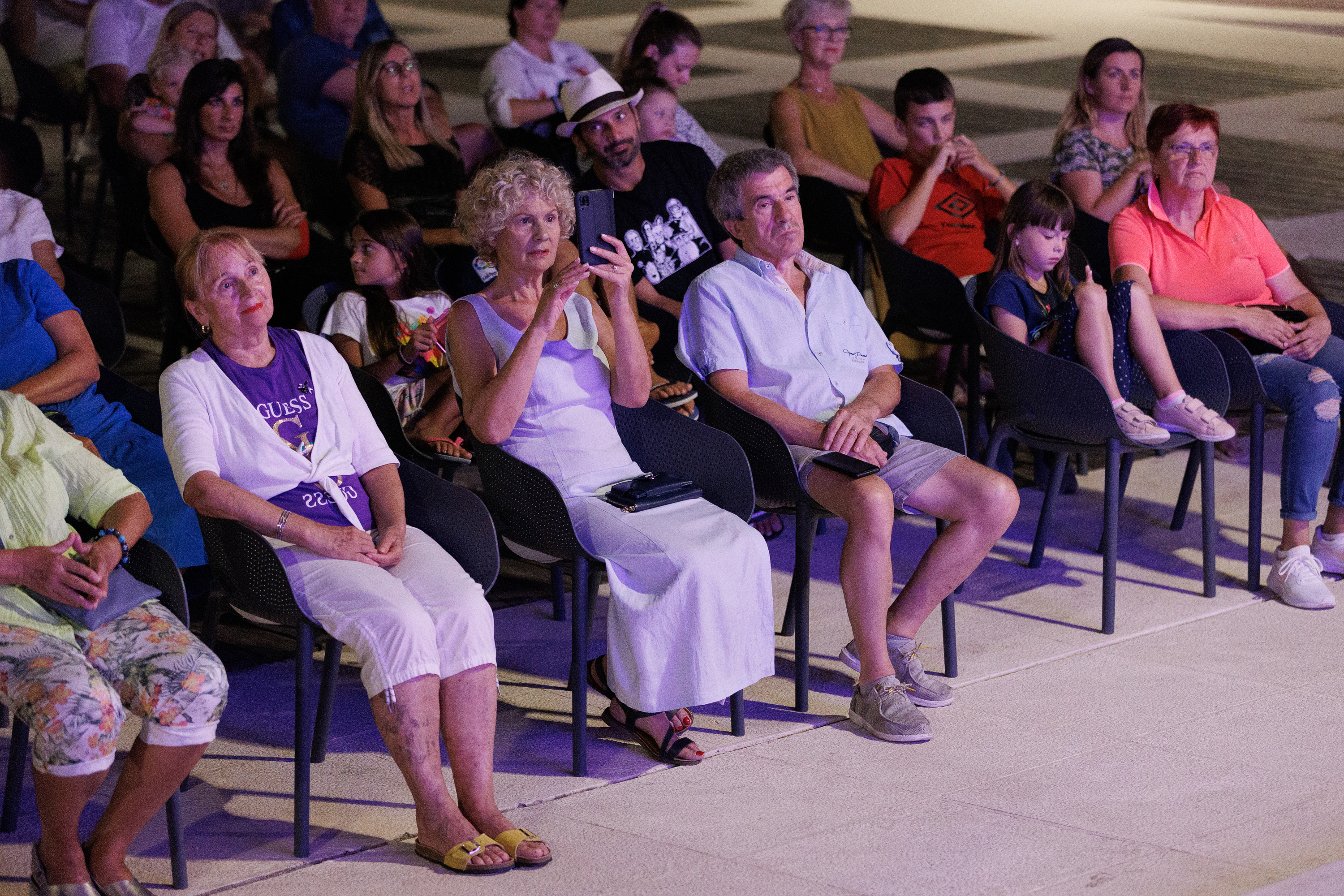 Dašak Italije: Koncert Nere Gojanović, Gordane Pavić i Vladimira Garića na rivi u Petrčanima