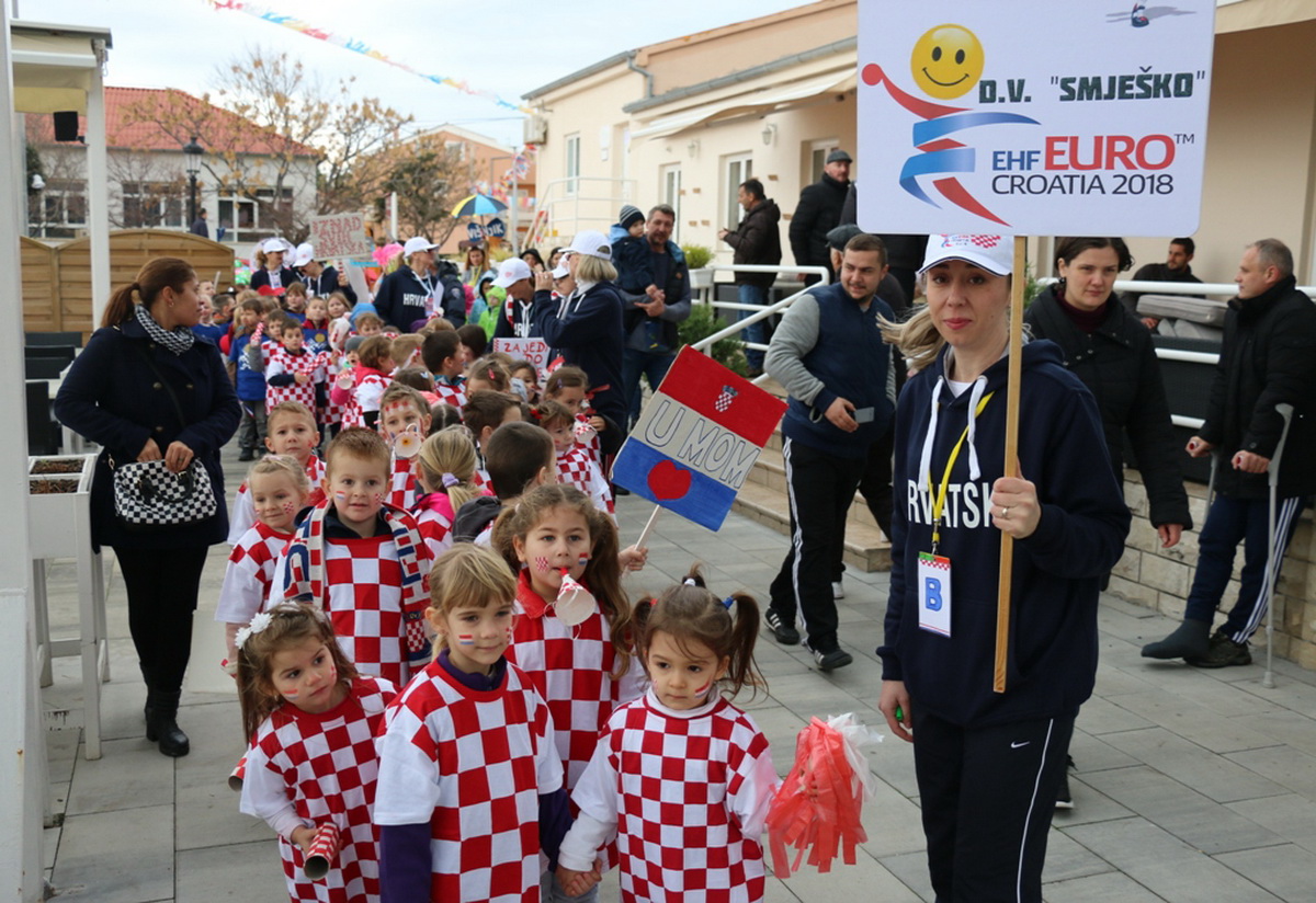 Virske “Male maškare”: najveselija karnevalska povorka Virske “Male maškare”: najveselija karnevalska povorka