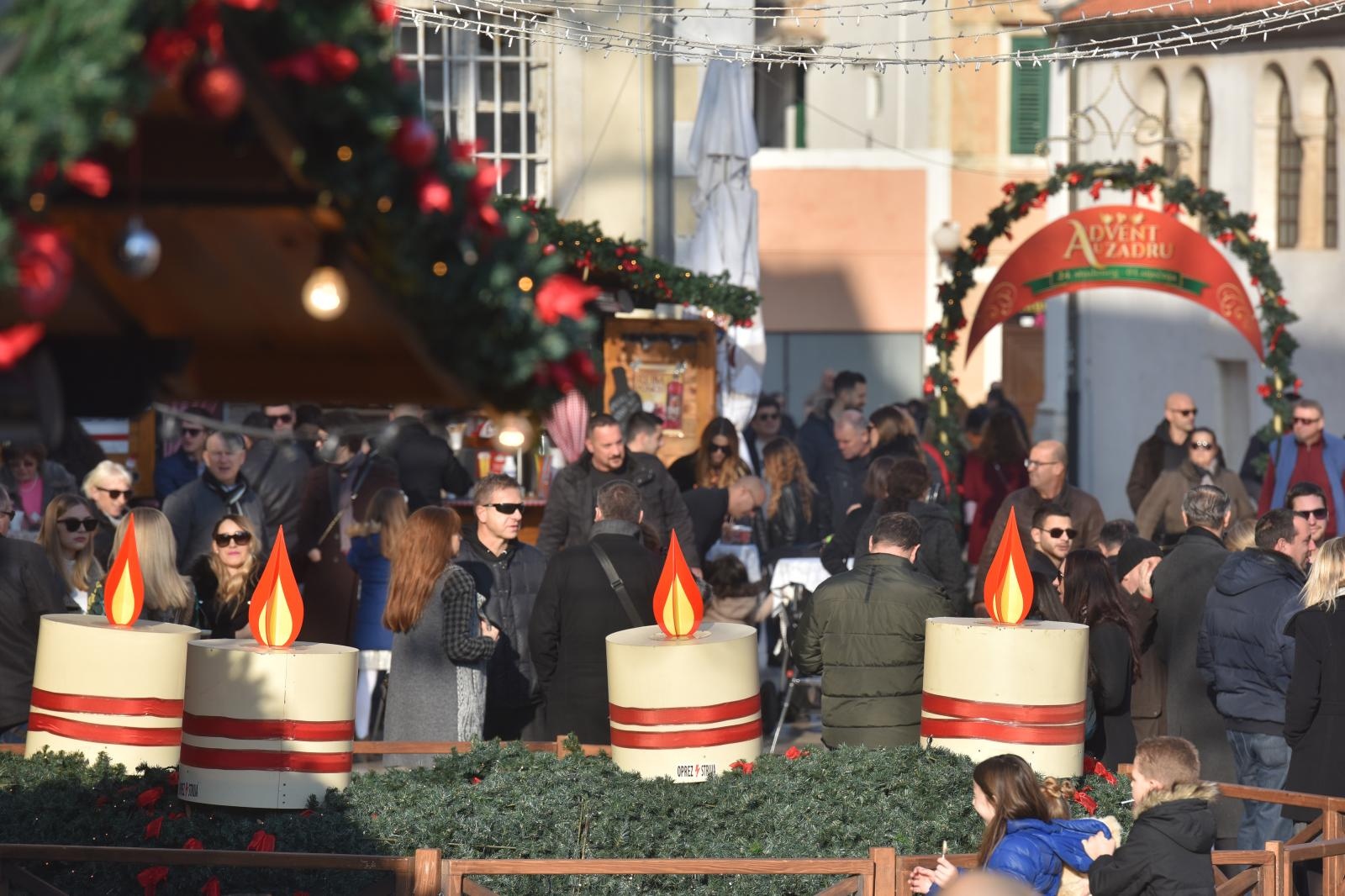Veselo Badnje jutro u Zadru