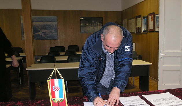 Peticija Pag (Foto: Josip Portada)