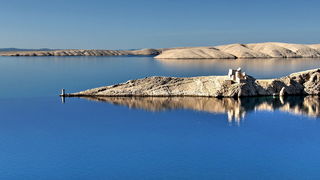 Bonaca ispod Paškog mosta i na otoku Pagu Bonaca ispod Paškog mosta i na otoku Pagu