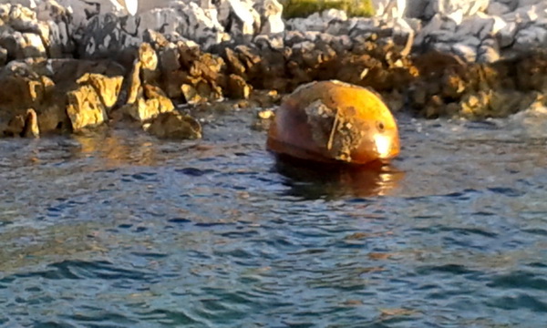 Dugi otok: Kontroliranom eksplozijom uništena podmorska mina