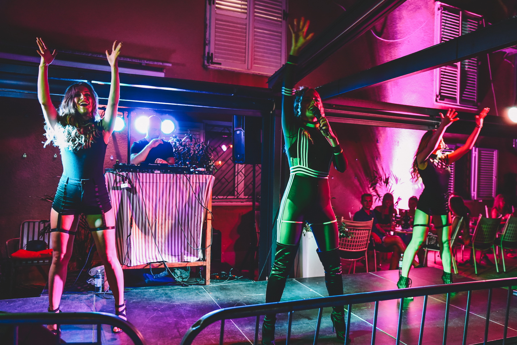 Colonia @ Caffe bar Kult