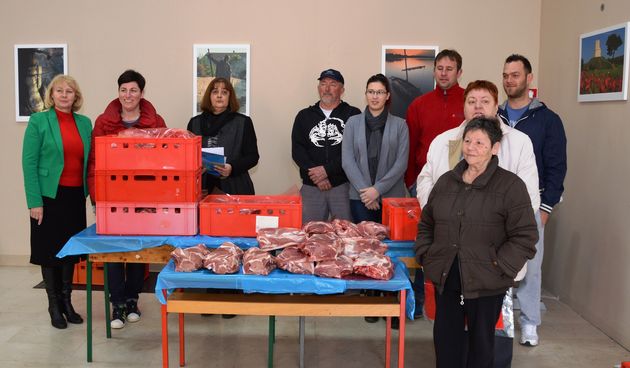 Šokolijada Nin, podjela mesa