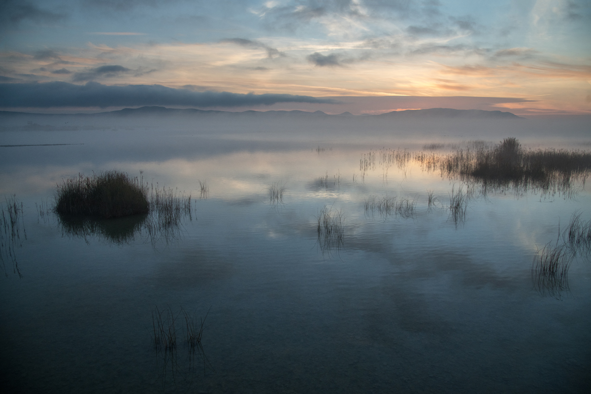 Čarobno jutro na Vranskom jezeru Čarobno jutro na Vranskom jezeru